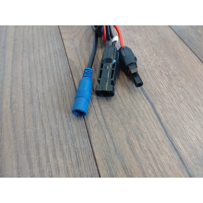 Adapter Solarpanel 8 mm Buchse zu MC4