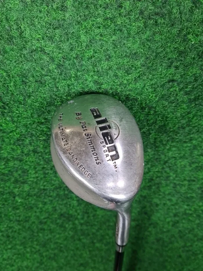 ALIEN SPORT Pat Simmons Sand Wedge – Damen (Graphit, 34,5 Zoll, Rechts, Regular) Im Angebot Einzelhandelsgeschäfte