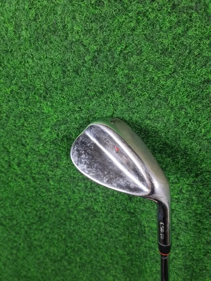 AMF C56-16 Sand Wedge – Herren (Stahl, 35,25 Zoll, Rechts, 56°)