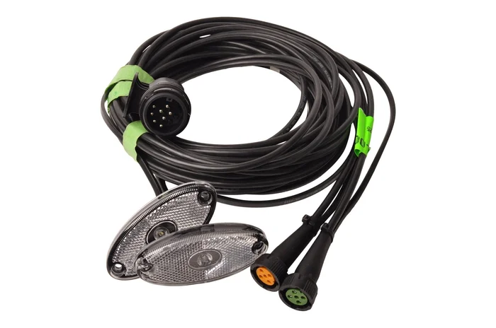 Aspock Kabelsätze – 5,5 Meter lang – 13-polig – Anhängerkabel mit vormontierten Positionsleuchten