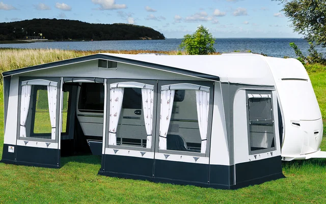 Brand Tarifa Ganzjahresvorzelt