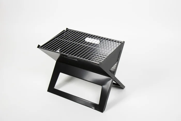 Camp Holzkohlegrill Stahl 42×27 cm