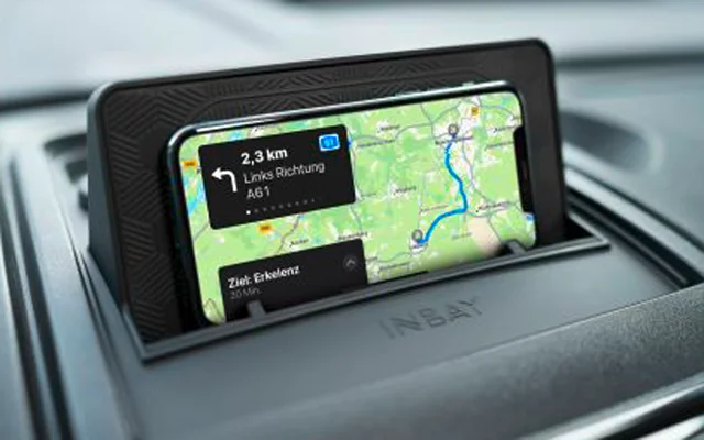 Caratec INBAY Qi-Ladestation für Fiat Ducato / Citroen Jumper / Peugeot Boxer / Opel Movano