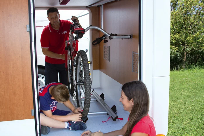 Carry Bike Garage Standard für 2 Räder, max. 3 Räder, Traglast max. 50kg