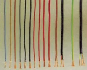 Fahrzeugleitung – Doppelt isoliert – 1 Laufmeter