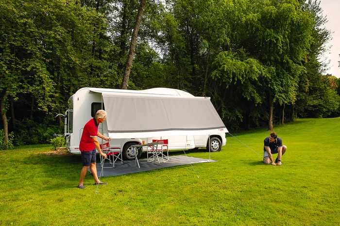 Fiamma Blocker 300 Vorderwand für Markise F45,F80S,F65L,CS/XL,F35pro