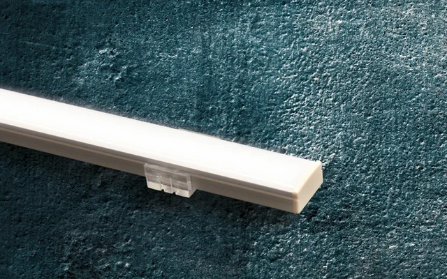 IVT SH 5.676 LED Innenbeleuchtung mit Clip 12 V DC 6,6 W 60,5 cm