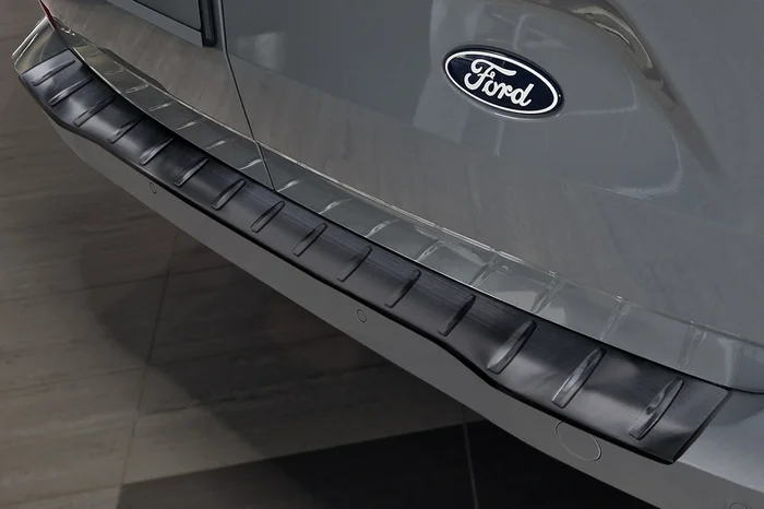 Ladekantenschutz aus Edelstahl für Ford V710 > 10/2023