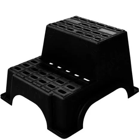 Milenco Zweistufige Wohnwagen-Treppe