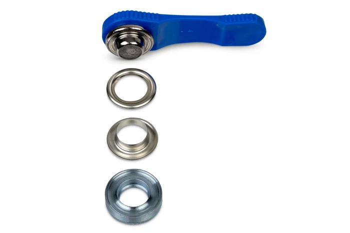 Ösen und Scheiben silberfarbig, Ø14mm