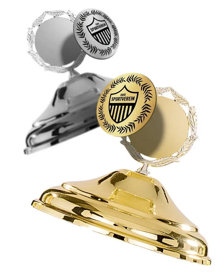 Pokal-Deckel mit individuellem Emblem