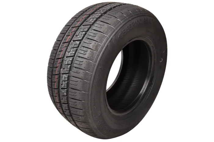 Schlauchloser Reifen 195/55R10C (750 kg) 10PR