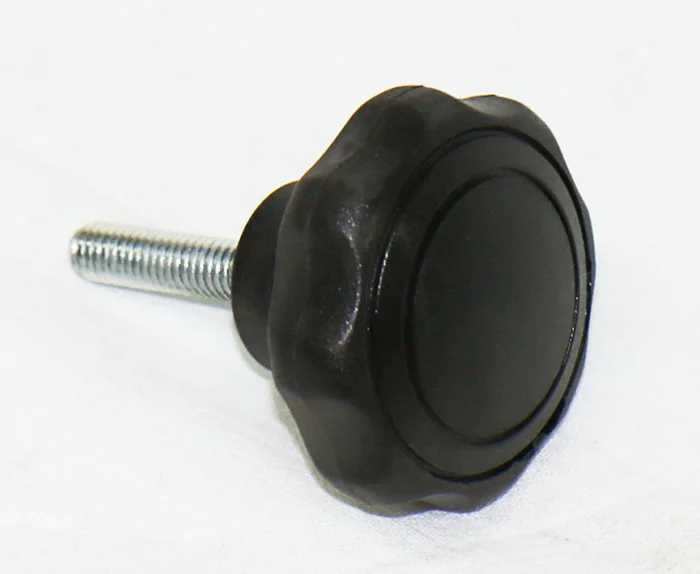 Sterngriff M6 x 30 – Schwarz