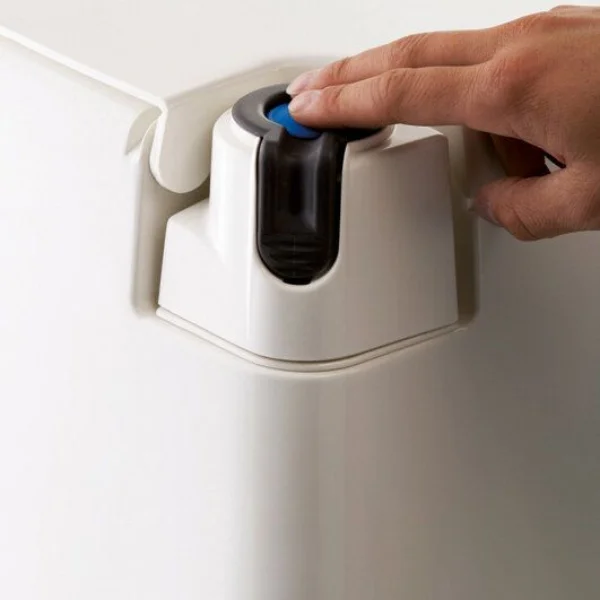 Thetford Pumpe elektrisch für PP 465 edelweiß (Nr. 25807-79)