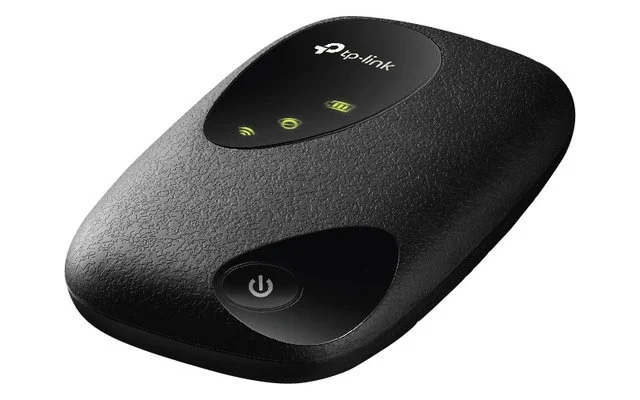 TP-Link M7000 LTE Mobiler 4G / LTE WLAN Router