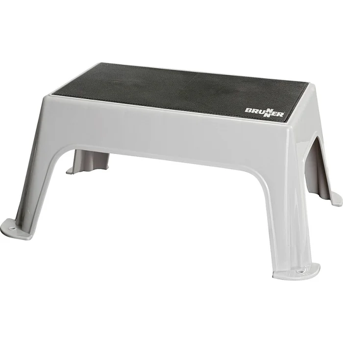 Trittstufe aus Kunststoff mit Antirutschmatte