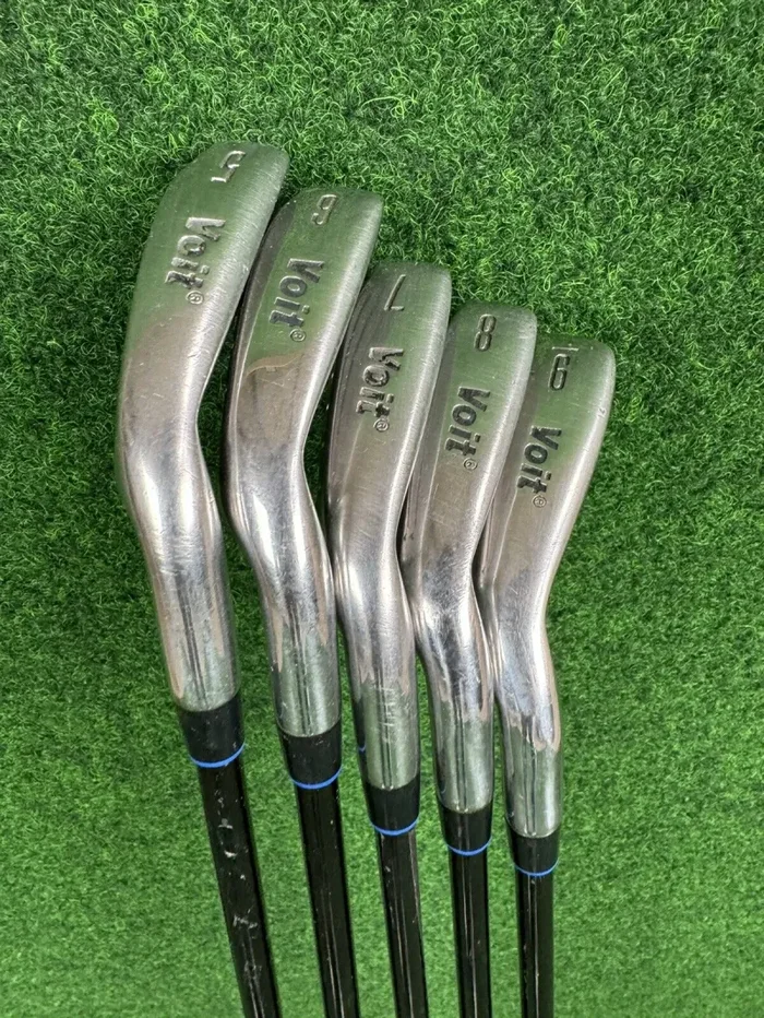 VOIT Baymont – Eisensatz 5-9 – Damen (Graphit, Standardlänge, Rechts)