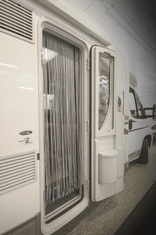 Vorhang für Wohnwagen und Wohnmobil – Schnäppchen