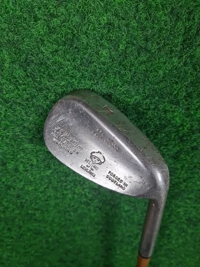 WEE MAC LEYLAND Vintage 7-Eisen – Damen (Graphit, 36,5 Zoll, Rechts)