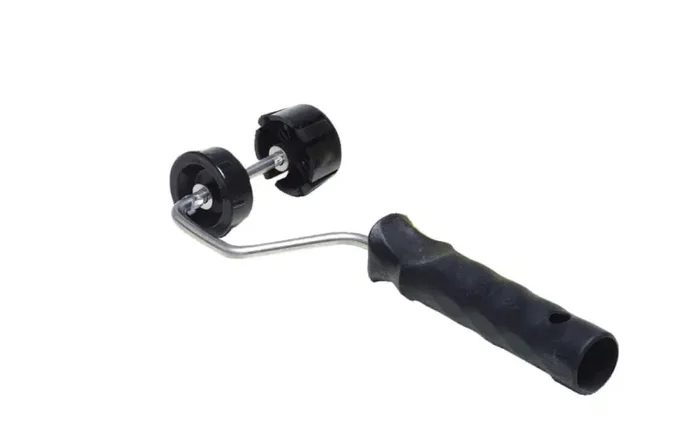 West System 75 mm Griff für Schaumstoffrolle