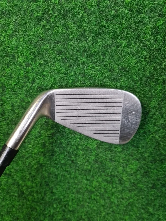 WILSON Stretch XLS 6-Eisen – Herren (Graphit, 38 Zoll, Rechts, Men’s Flex) – Bild 2