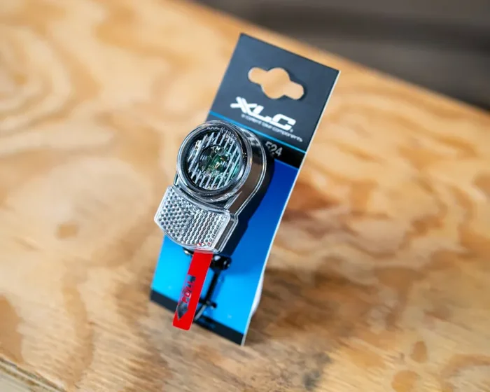 XLC LED Batterie Scheinwerfer CL-F24