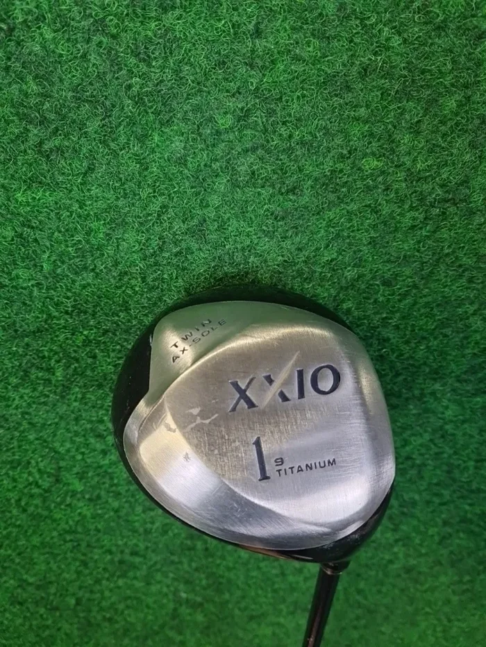 XXIO Twin AX-Sole Driver – Herren (Graphit, 45 Zoll, Rechts, Regular)