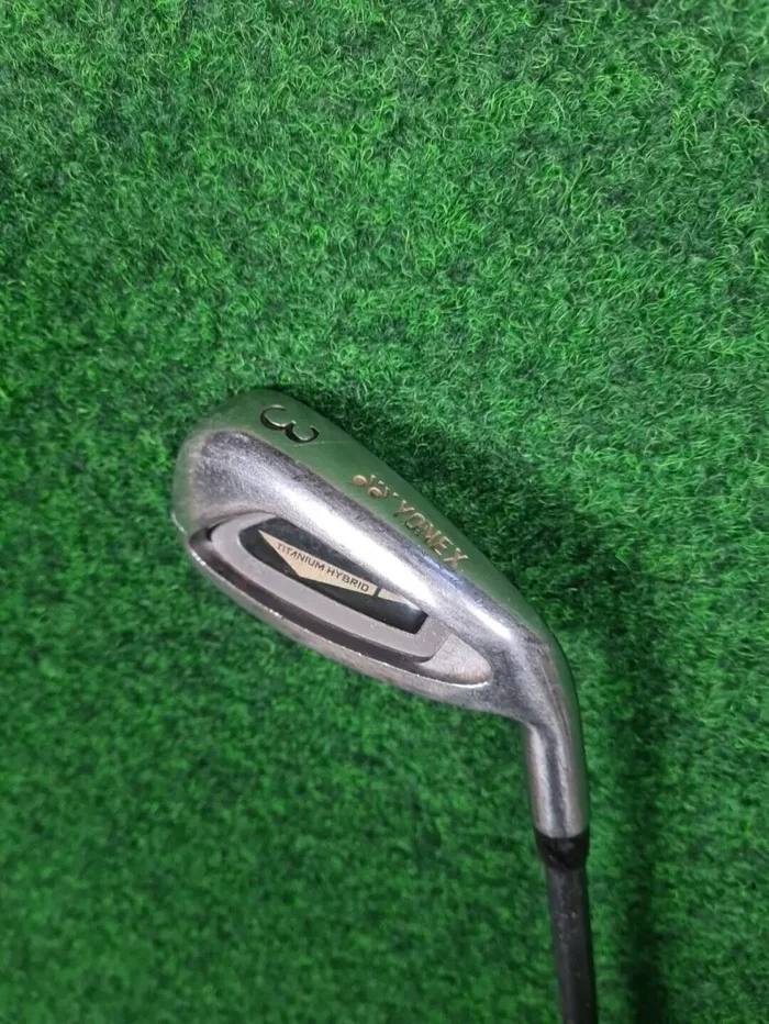 YONEX Titanium Hybrid 3-Eisen – Herren (Stahl, 39 Zoll, Rechtshändig, Regular)