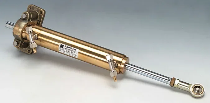 Zylinder für Innenbordmotor. Maximaler Druck 146,5 kg